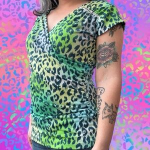vtg y2k premise studio cheetah print top w zipper details, sz sm, can fit md